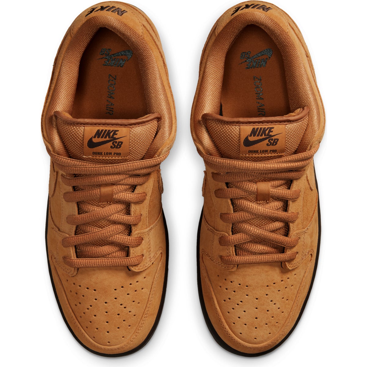 Nike SB Dunk Low Pro Shoe in Flax Baroque Boardertown